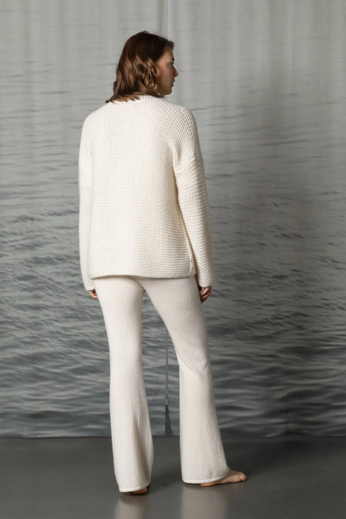 SMINFINITY – Fluffy Garter Jacket in Ivory | Cashmere-Seiden Strickjacke