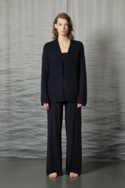 SMINFINITY – Fluffy Garter Jacket in Night | Cashmere-Seiden Strickjacke