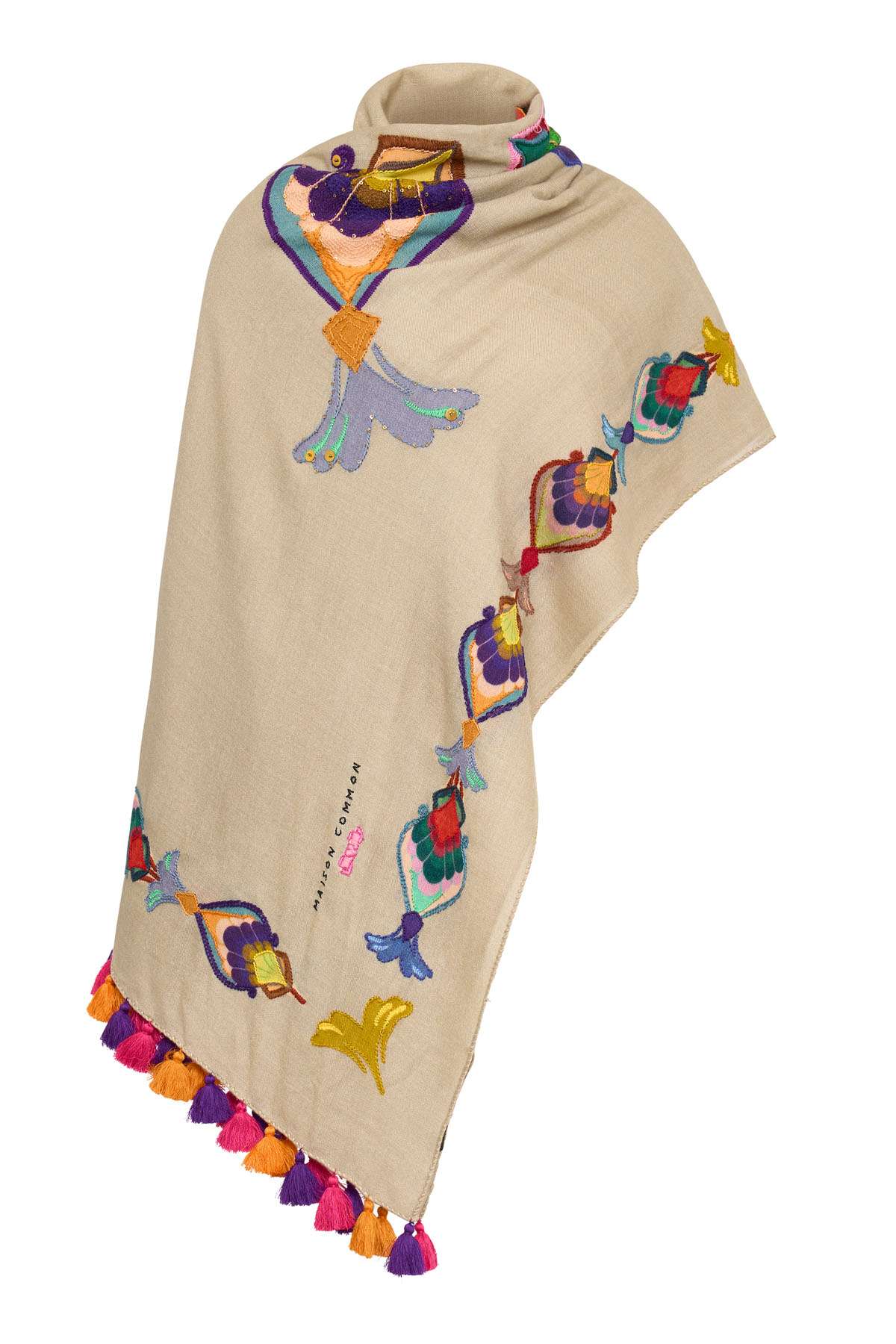 MAISON COMMON Bestickter Schal mit Quasten in Olive