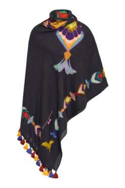 MAISON COMMON Bestickter Schal mit Quasten in Black